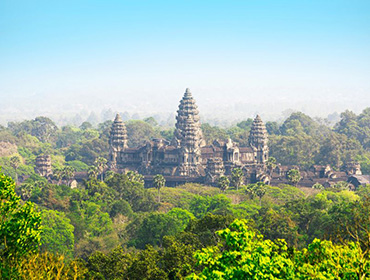 Angkor Wat: A Journey to Discover the “Heart” of Cambodia